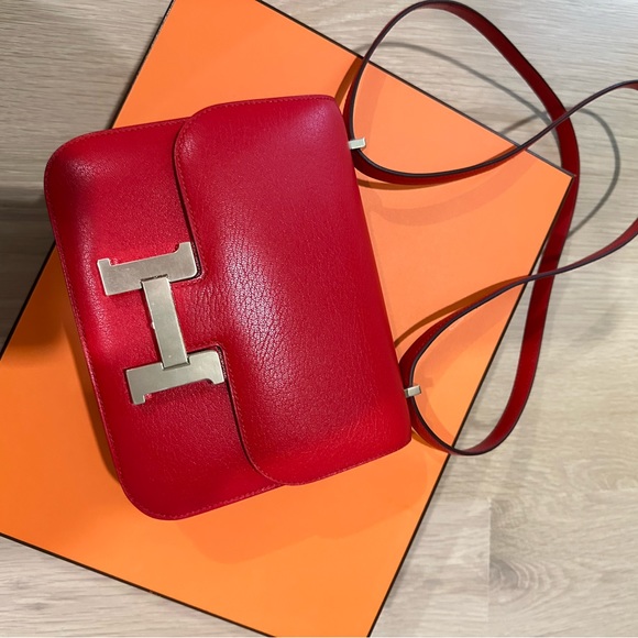 Hermes Constance 18 III mini mirror handbag Chamkila Goatskin S3 Rouge Coeur - Picture 2 of 5